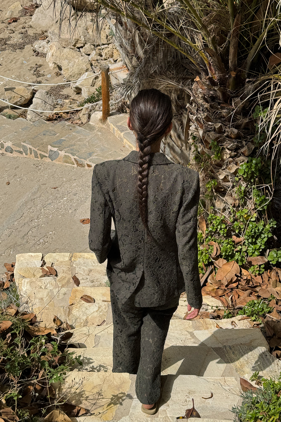 BCBGMAXAZRIA Kaia Blazer Dark Olive
