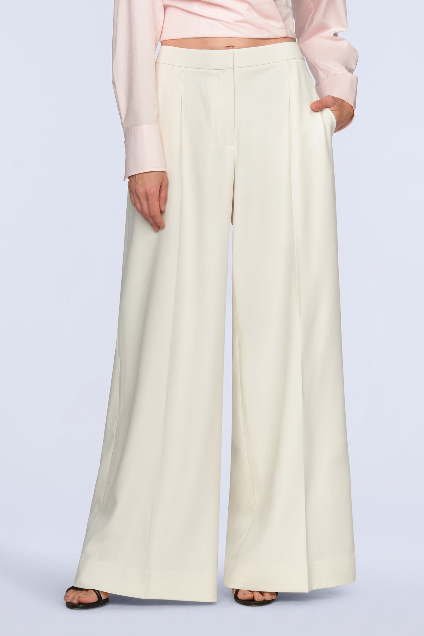 BCBGMAXAZRIA Tina Pant Gardenia