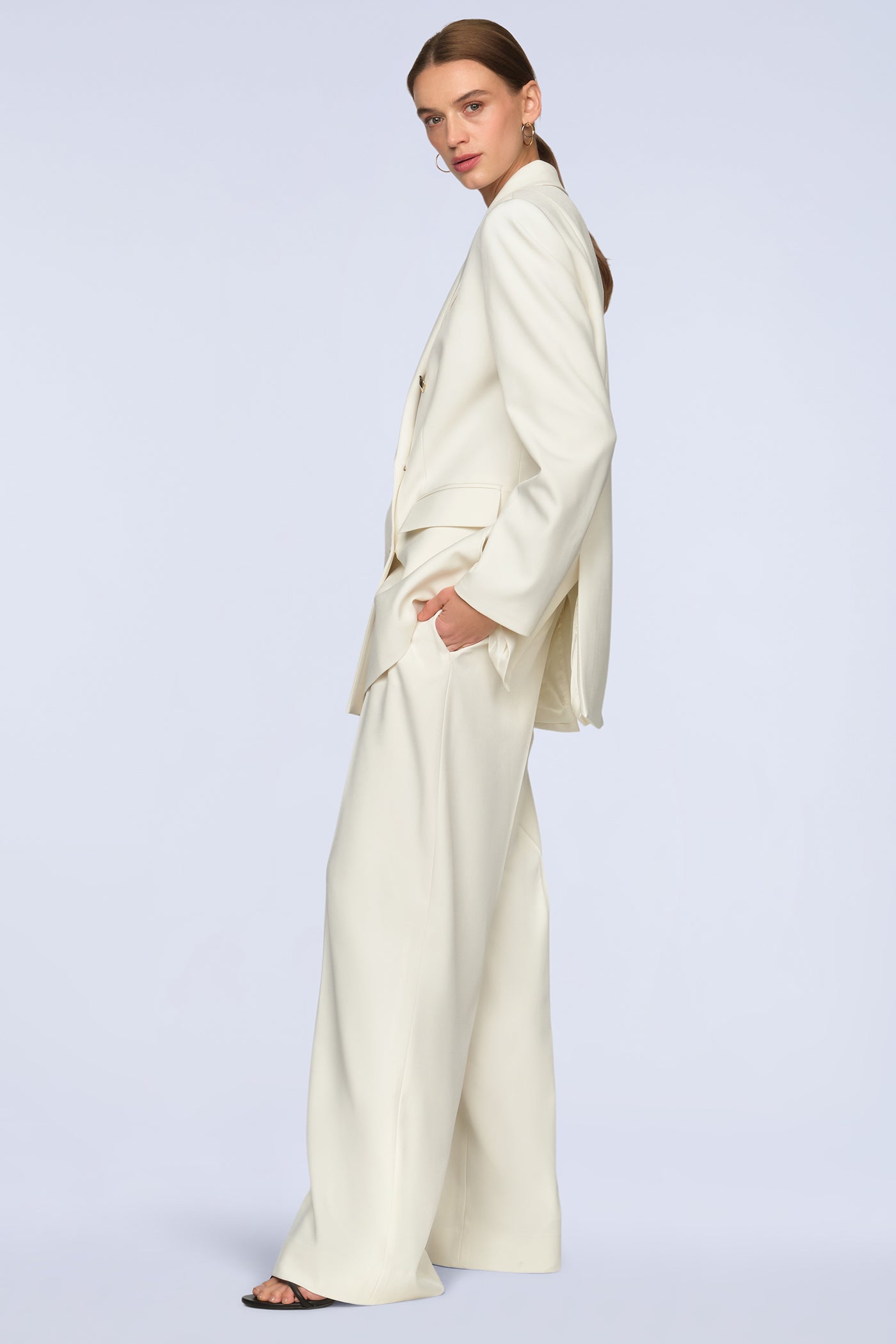 BCBGMAXAZRIA Tonya Blazer Gardenia
