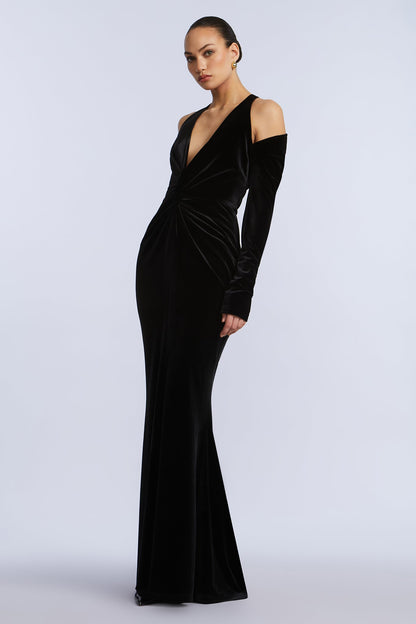 BCBGMAXAZRIA Long Sleeve Halter Velvet Gown Black